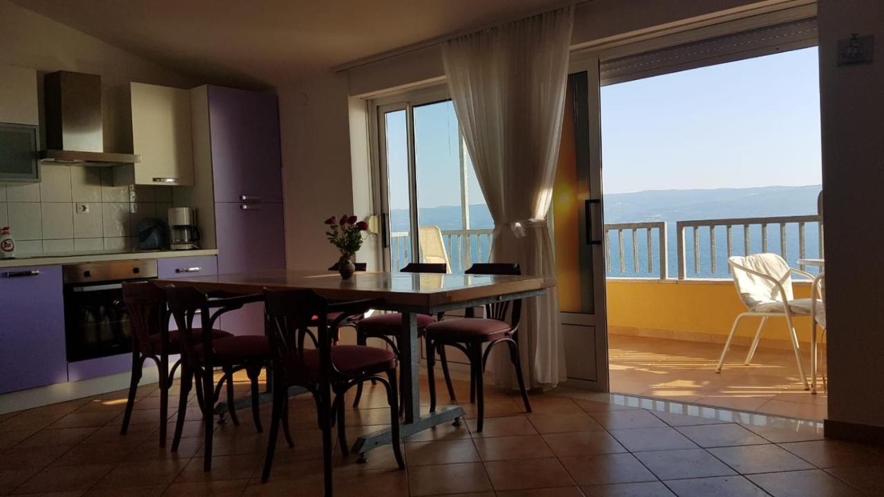 Apartmani Babic Dugi Rat Kültér fotó
